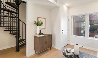 733 8TH St SE 302, Washington, DC 20003