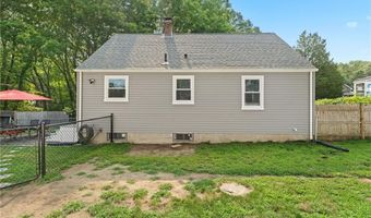 103 Everglade Ave, Warwick, RI 02886