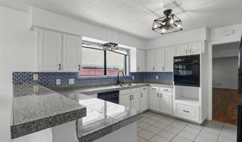3924 Morman Ln, Addison, TX 75001