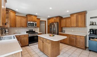505 NE 21st St, Ankeny, IA 50021