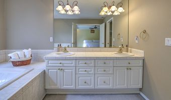 11700 NE 185TH St, Battle Ground, WA 98604