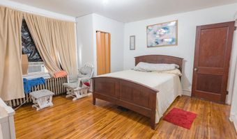 1020 MEADE St, Reading, PA 19611