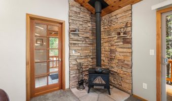 1845 Tamarack Dr, Arnold, CA 95223