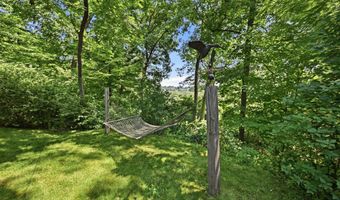 29 Old Forty Acre Mountain Rd, Danbury, CT 06811