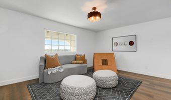 2904 Levante St, Carlsbad, CA 92009