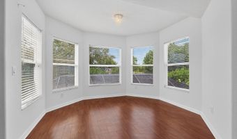 7711 Nottinghill Sky Dr, Apollo Beach, FL 33572