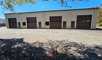 120 Broad Common Rd, Bristol, RI 02809