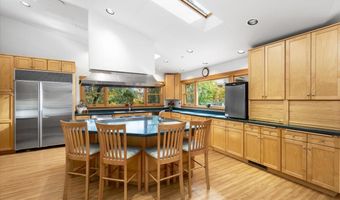 1320 Prospect St, Ashland, OR 97520