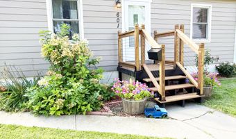 601 N Jackson St, Aberdeen, SD 57401