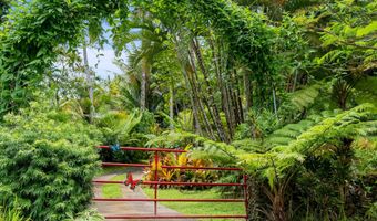 1600 Lower Nahiku Rd, Hana, HI 96713