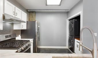 115 W Peachtree Pl NW #602, Atlanta, GA 30313