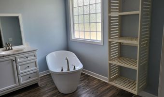 267 Sixth St, Aurora, NC 27806