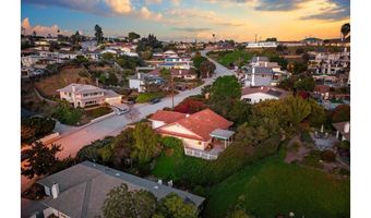 7977 Wetherly St, La Mesa, CA 91941