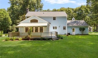 86 Wickham Rd, North Kingstown, RI 02852