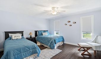 4 Cross Rd, Bourne, MA 02532