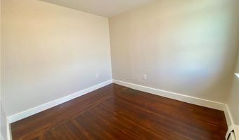 14 S Baptist St, Newport, RI 02840