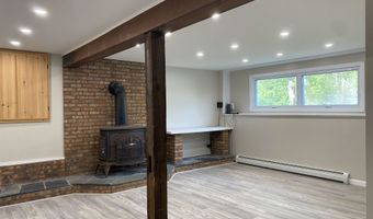 23 Lisa Dr, Barre, VT 05641