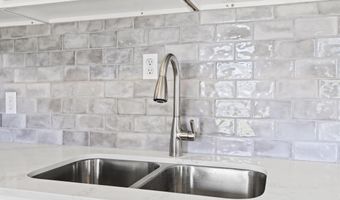 229 Orchard St, Alba, TX 75410