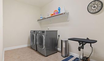 3801 Hickory Manor Dr, Apex, NC 27539