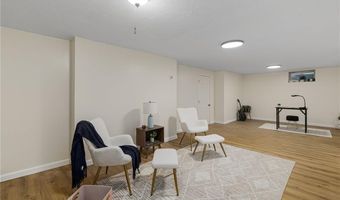461 River Rd, Lincoln, RI 02865