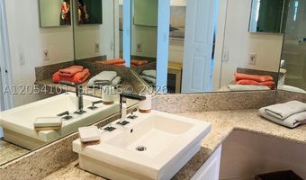 19901 E Country Club Dr 2401, Aventura, FL 33180