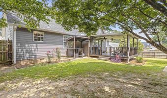 519 Mockingbird Ln, Albertville, AL 35950