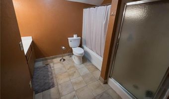 22598 700th Ave, Albert Lea, MN 56007