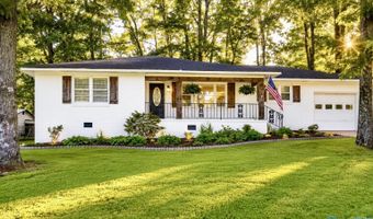 808 12th Ave NW, Arab, AL 35016