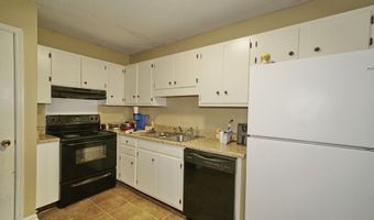 607 Eugemar Dr, Albany, GA 31707