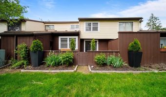 27 Mason Ct 27, Amesbury, MA 01913