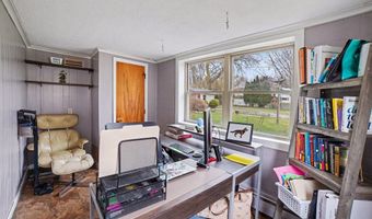 218 Fleming Dr, Alma, MI 48801