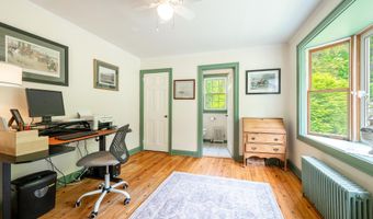 19 Junction Rd, Brookfield, CT 06804