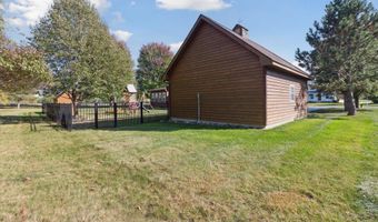 1510 Luce Ct, Alma, MI 48801