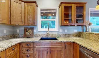 7200 VISTA RIDGE Dr, Brookings, OR 97415