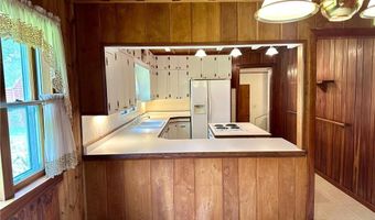 58454 220th St, Austin, MN 55933