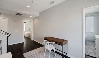 5515 Palm Dr, Hawthorne, CA 90250