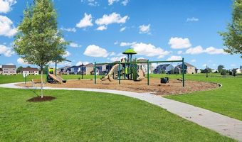 377 W Point Cir, Algonquin, IL 60102