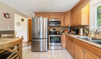 21 Windham Rd, Bristol, CT 06010