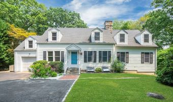 12 Laurel Ln, Darien, CT 06820