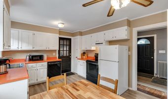 52 Biggs St, Barre, VT 05641