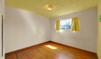 1331 G St, Springfield, OR 97477