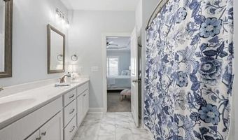 821 Fairway Rd, Ayden, NC 28513