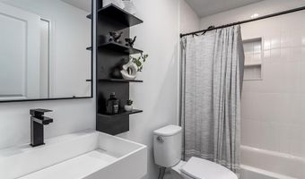 243 Simmonsville Ave, Johnston, RI 02919