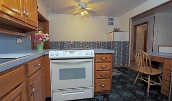 712 Duckett St, Advance, MO 63730