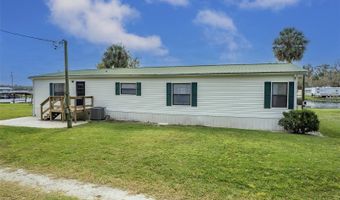 25836 MANHATTAN Ln, Astor, FL 32102
