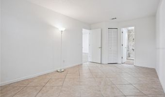 1256 PIN OAK Dr, Apopka, FL 32703