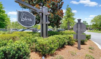 302 Castaway Dr, Bluffton, SC 29910