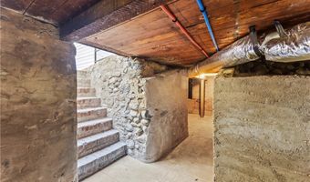 379 Buena Loma, Altadena, CA 91001