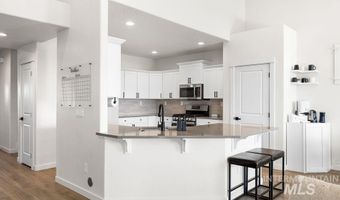 7597 W Havana Dr, Boise, ID 83709
