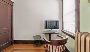 32 Thurston Ave A, Newport, RI 02840